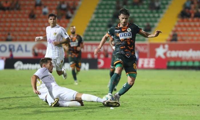 İstanbulspor, Alanya’dan üç puanla döndü