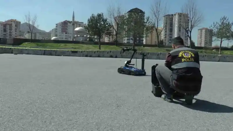 Olay Yeri İnceleme ekiplerinin yerli ve milli yardımcıları: ‘Kıraç’ ve ‘Ertuğrul’