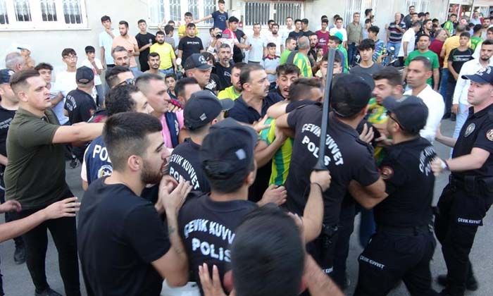 Adıyaman FK ile 1461 Trabzon FK maçı sonrası ortalık karıştı