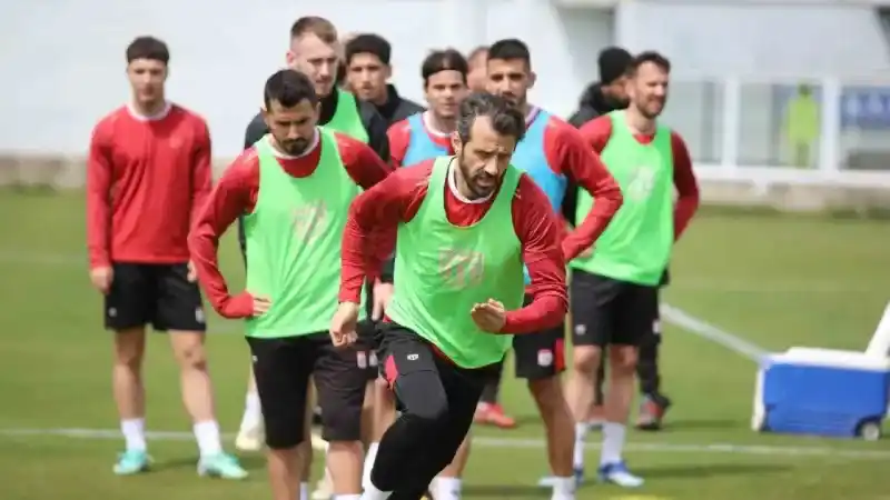 Sivasspor’da Trabzonspor mesaisi