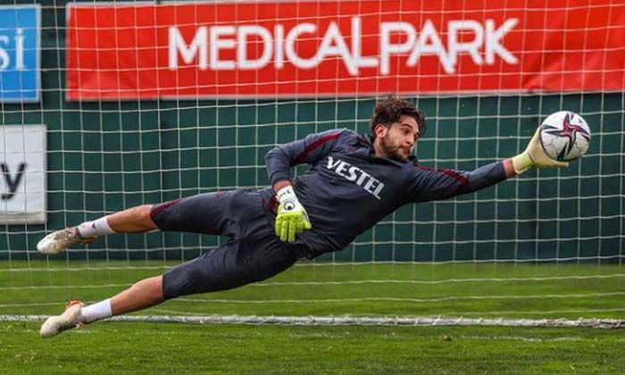 Trabzonspor’un kalecisi Muhammet Taha Tepe kimdir kaç yaşında hangi takımdan geldi?