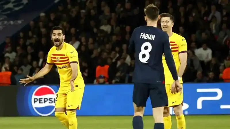 Gol düellosu Barcelona’nın