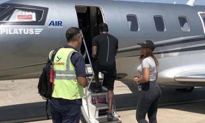 Balotelli özel uçakla Adana’dan ayrıldı