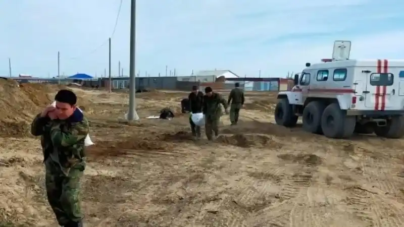 Kazakistan’daki selde tahliye edilenlerin sayısı 99 bini aştı