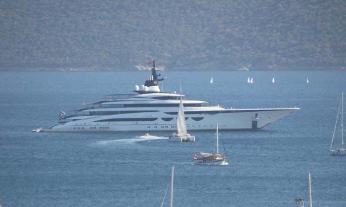 Jamaikalı milyarderin yüzen sarayı Bodrum’da