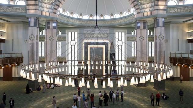 Beştepe Millet Camisi’nde az sayıda katılımla cuma namazı kılınacak