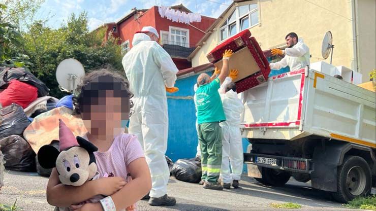 İhbar üzerine gidilen çöp evden dram çıktı