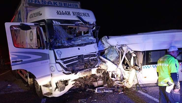 Sivas’ta düğün dönüşü facia! 7 ölü, 9 yaralı