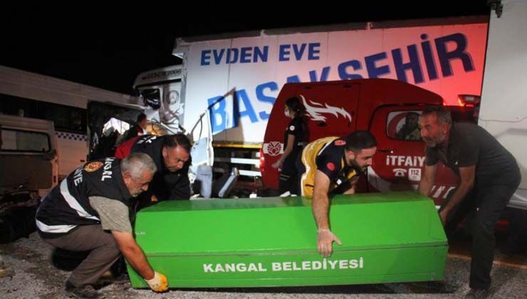 Sivas’taki kazada Ayhan Sevin, Şenay Kızılaslan, Meliha Kızılaslan, Seyit Battalgazi Sevin, Fadime Sarıbaş, Adile İzci, Hacı Süleyman Kızılaslan öldü