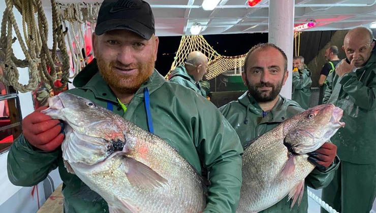 Rizeli balıkçıların denizdeki ilk günü bereketli geçti