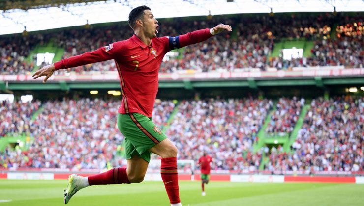 Asrın transfer bombası! Fenerbahçe, Ronaldo ile prensip anlaşmasına vardı