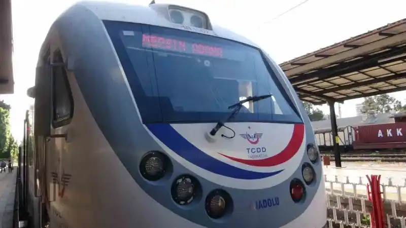 Hızlı tren ile Adana-Mersin arası ulaşım 25 dakikaya düşecek