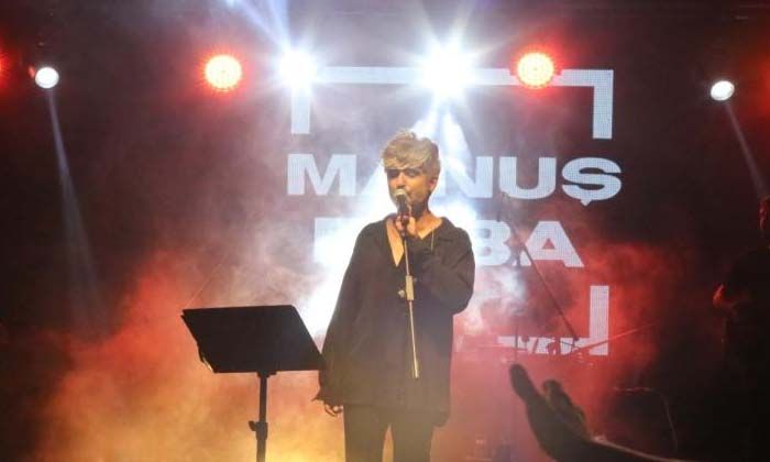 Gölcük, Manuş Baba ile coştu