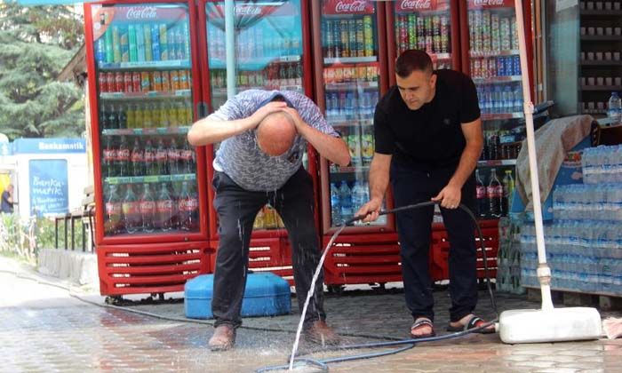 Sivas’ta son asrın en sıcak 3 Eylül’ü yaşandı