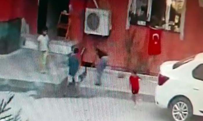 Küçükçekme’de aracın altında kalan 6 yaşındaki Dursun hayatını kaybetti