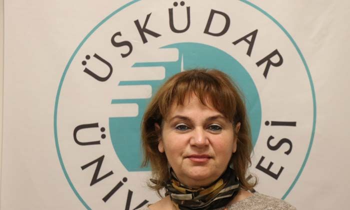 Okula gitmek istemeyen çocukla pazarlığa girilmemeli