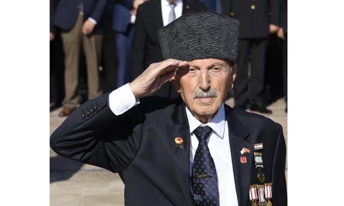 Türkiye’nin en yaşlı gazisi Ali Cesuroğlu 99 yaşında hayatını kaybetti