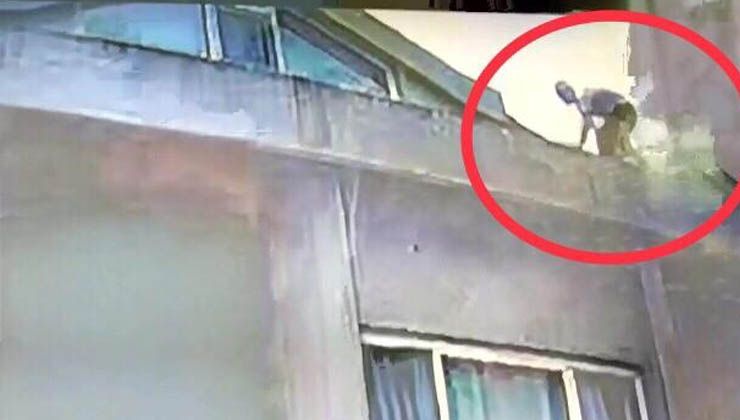 Örümcek adam gibi hırsız