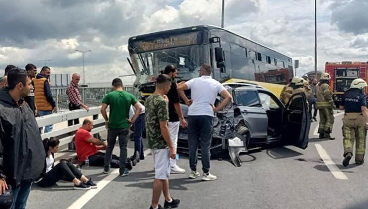 Yenikapı’da İETT otobüsü çok sayıda araca çarptı! Yaralılar var