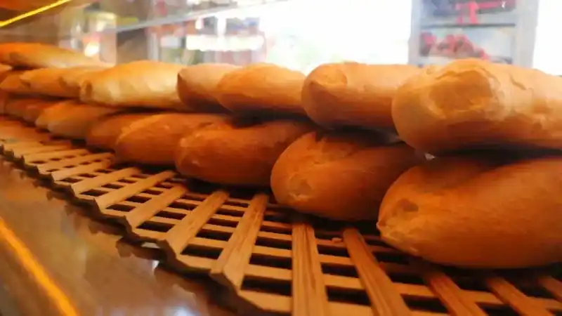 Sivas’ta ekmek savaşları, fiyat 2 TL’ye düştü
