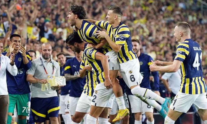 Fenerbahçe son dakikada Batshuayi ile Dinamo Kiev’i geçti: 2-1