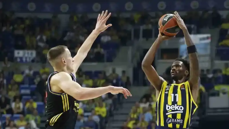 EuroLeague’de dörtlü finale kalmak için sahaya çıkıyor EuroLeague’de dörtlü finale kalmak için sahaya çıkıyor