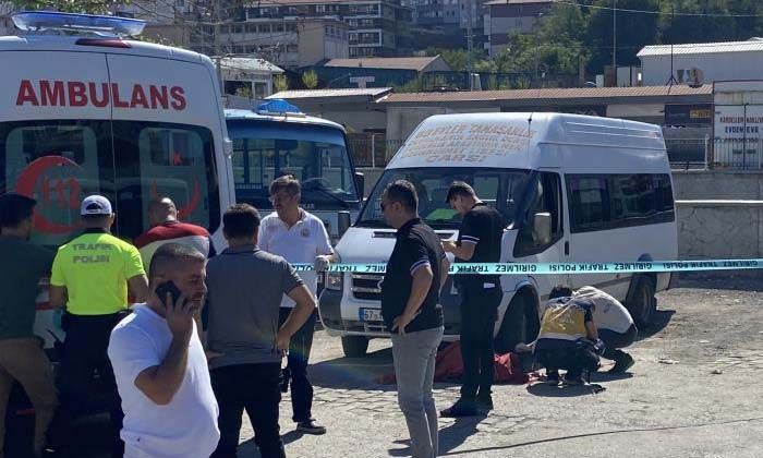 Zonguldak’ta dolmuşun altında kalan Mehmet Baş hayatını kaybetti