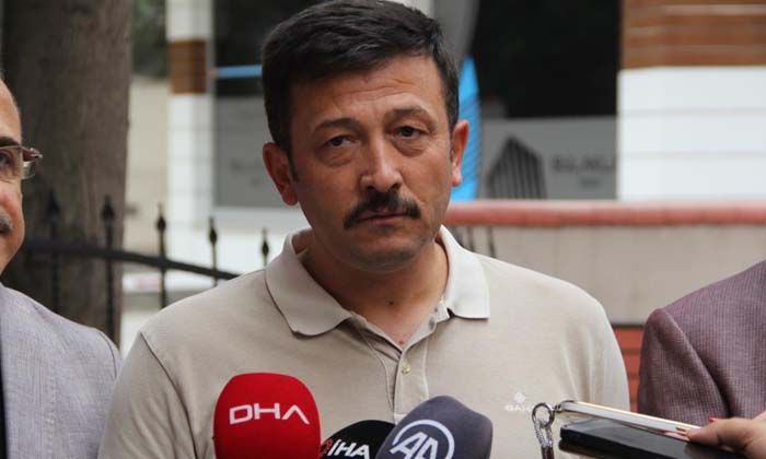 AK Parti’li Dağ’dan Tunç Soyer’e: Seneye kutlamaları Atina’da yapın da tam olsun