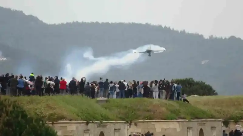 Çanakkale’de SOLOTÜRK nefesleri kesti