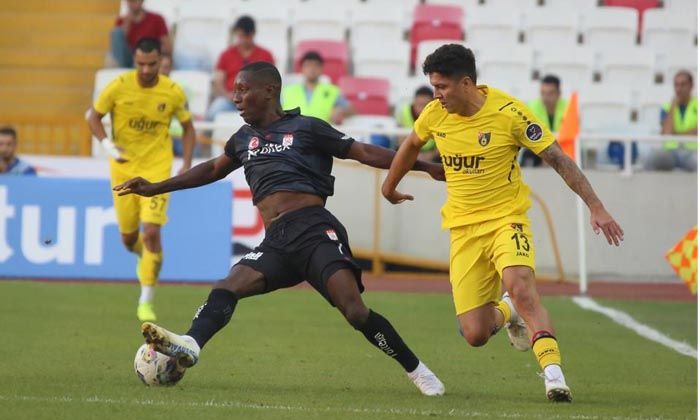 İstanbulspor ile 1-1 berabere kalan Sivasspor üç puana hasret