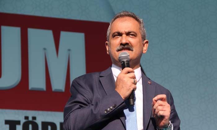 Bakan Özer’den öğrencilere müjde! “İlk kez çözdük”