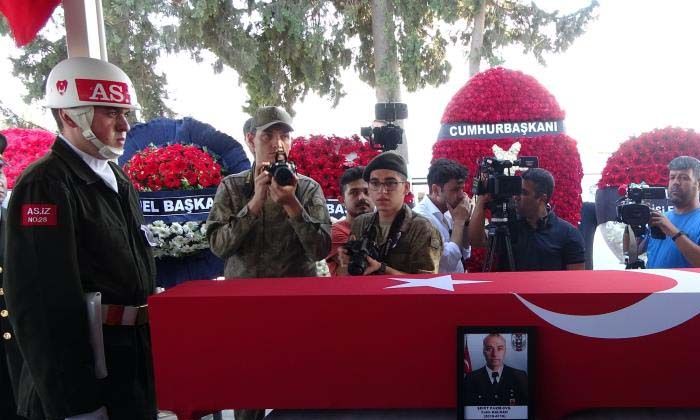 Pençe-Kilit şehidi Fatih Kalkan, Osmaniye’de yolculuğuna uğurlanıyor