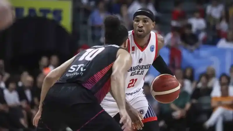 Bahçeşehir Koleji, FIBA Europe Cup’ta ikinci oldu