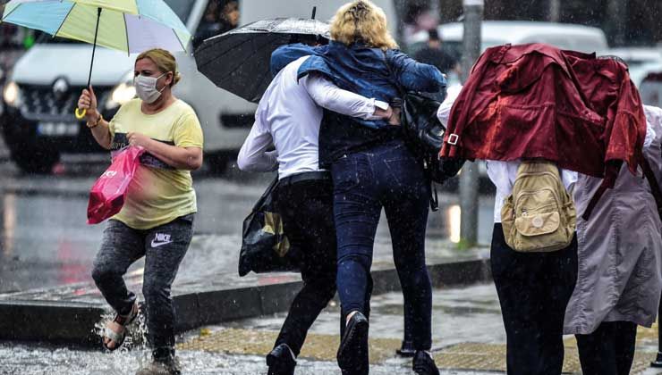 Meteoroloji bölge bölge uyardı: Kuvvetli şekilde geliyor