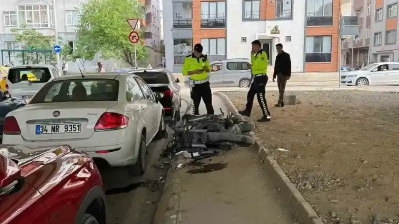 Ümraniye’de kaza yapan polis memuru Emrah Büke şehit oldu