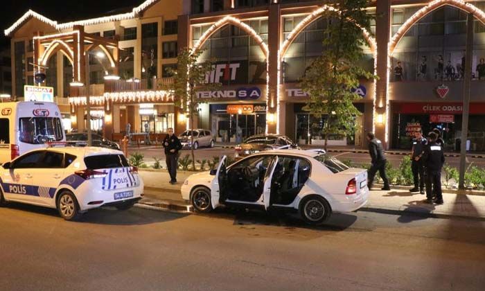 Sakarya’da iki grup kavga etti: 1 kişi öldü, 3 kişi yaralandı