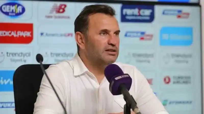 Okan Buruk: “Büyük rekorlara imza atıyoruz” Okan Buruk: “Büyük rekorlara imza atıyoruz”
