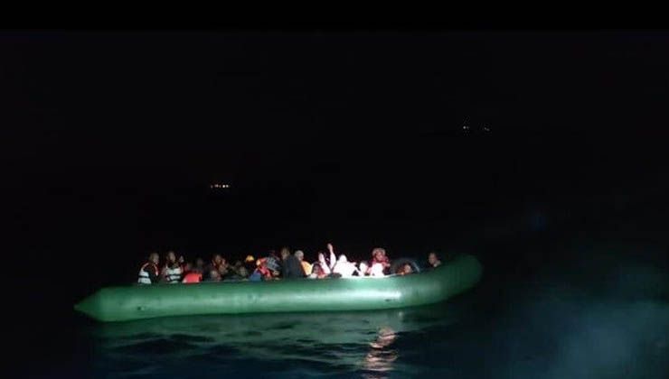 29 düzensiz göçmeni Sahil Güvenlik kurtardı