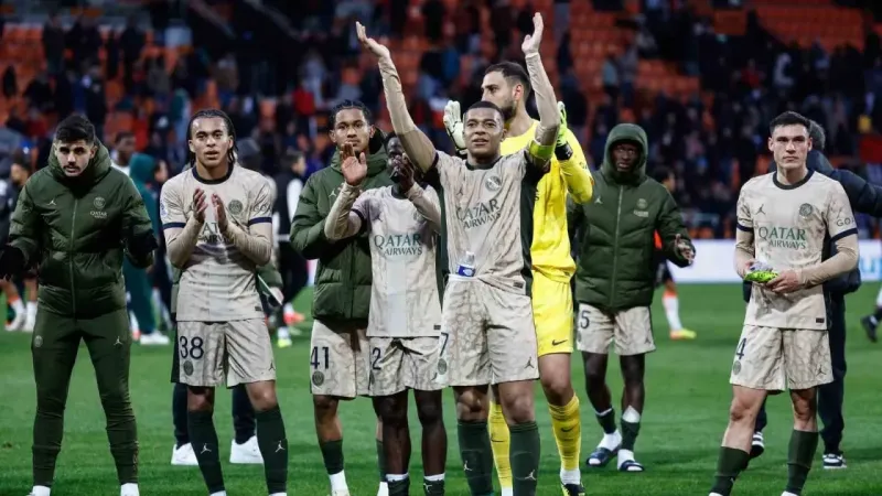 Paris Saint-Germain üst üste 3. kez şampiyon Paris Saint-Germain üst üste 3. kez şampiyon