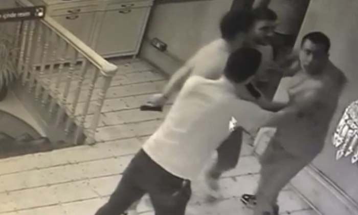 Gen Fenerbahçeliler Tribün Lideri Cem Gölbaşı’nın başında şişe kırdılar