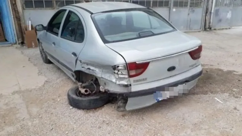 Hayali araca 90 bin TL yatırdı, ruhsattaki plakaya bakınca şoke oldu Hayali araca 90 bin TL yatırdı, ruhsattaki plakaya bakınca şoke oldu
