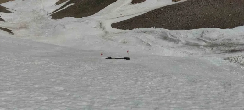 Van-Bahçesaray karayolu 130 gündür kapalı