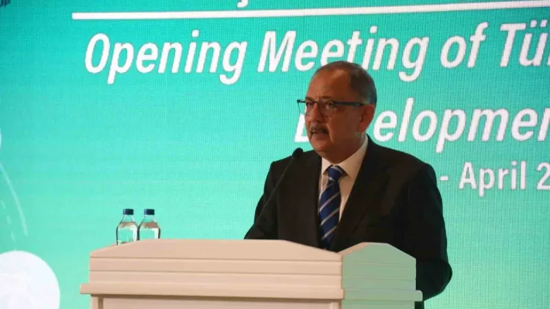 Bakan Özhaseki: “Sene sonuna kadar 200 bin konut teslim edeceğiz”