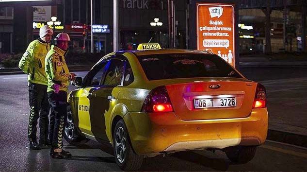 Taksilere plaka sınırlamasında ilk ceza kesildi