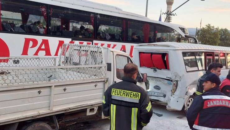 Aydın’da zincirleme kaza: Ahmet Yörük hayatını kaybetti, 6 yaralı var