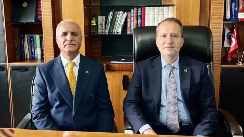 Yeniden Refah Partisi Genel Başkanı Erbakan, teşekkür ziyareti için Ağrı’da Yeniden Refah Partisi Genel Başkanı Erbakan, teşekkür ziyareti için Ağrı’da