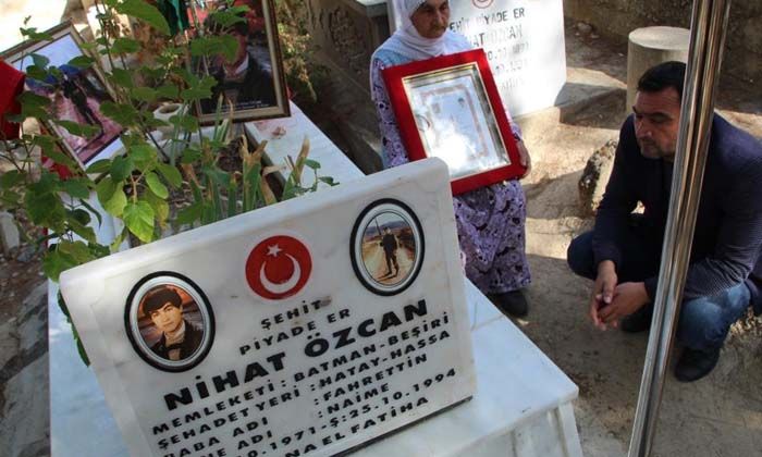 FETÖ’cü hakimlerin engel olduğu ‘şehitlik belgesi’ 28 yıl sonra aileye ulaştı