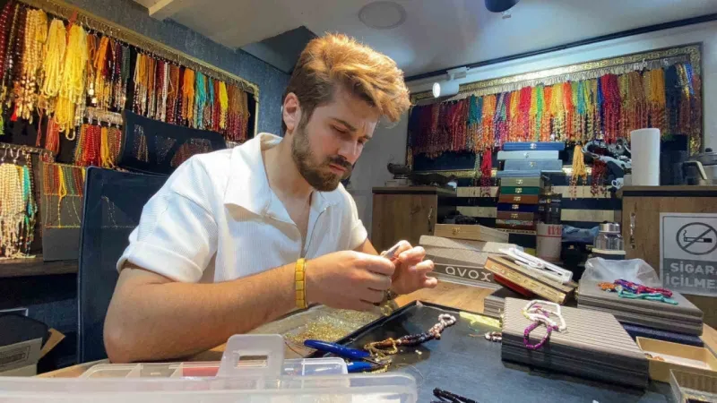 Bu tespihler 85 bin liradan alıcı buluyor Bu tespihler 85 bin liradan alıcı buluyor