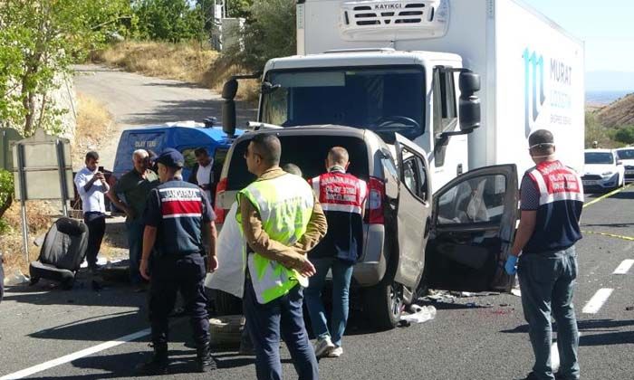 Malatya’daki kazada Murat Yavuz, Fatma Yavuz, Leyla Yavuz, Beril Su Yavuz, Tarık Yavuz ve Batın Kaan Yavuz hayatını kaybetti