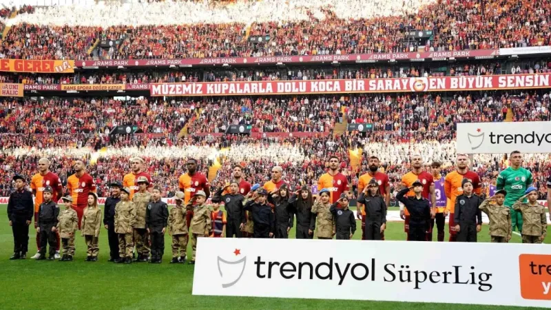 Okan Buruk son iki haftanın 11’ini bozmadı